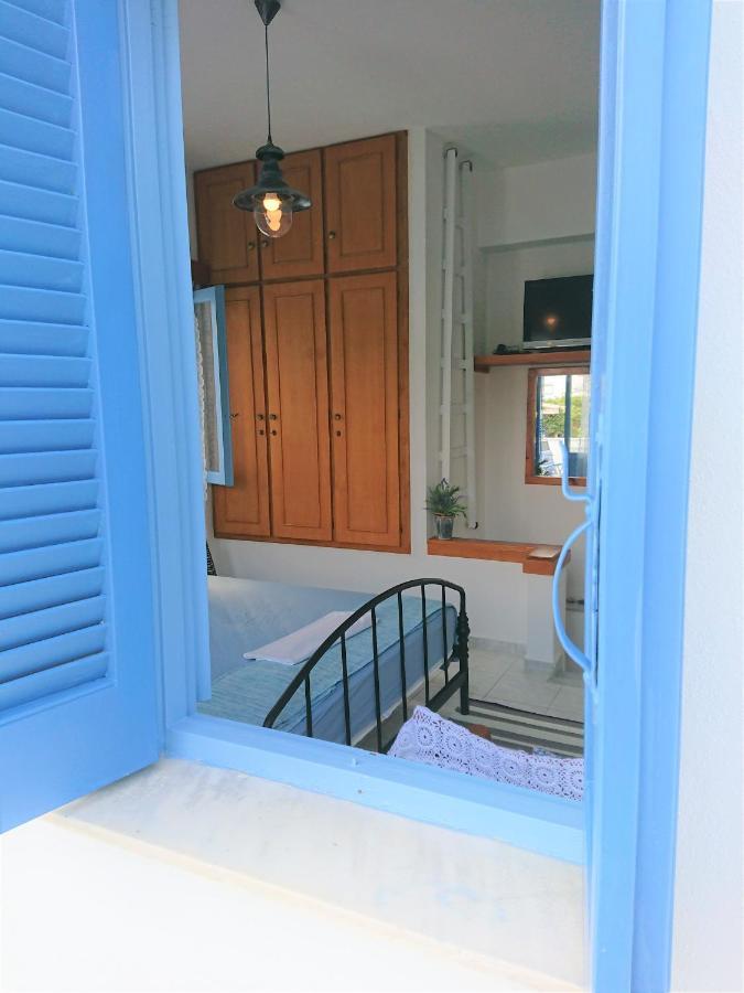 ~~ Sea Breeze Covered House ~~ Мохлос Екстер'єр фото